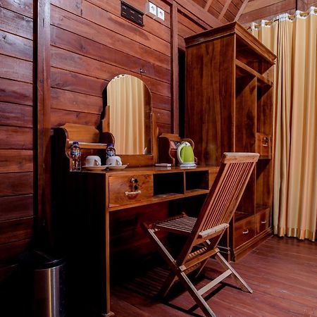 The Granyam Garden Cottage Batununggul Экстерьер фото