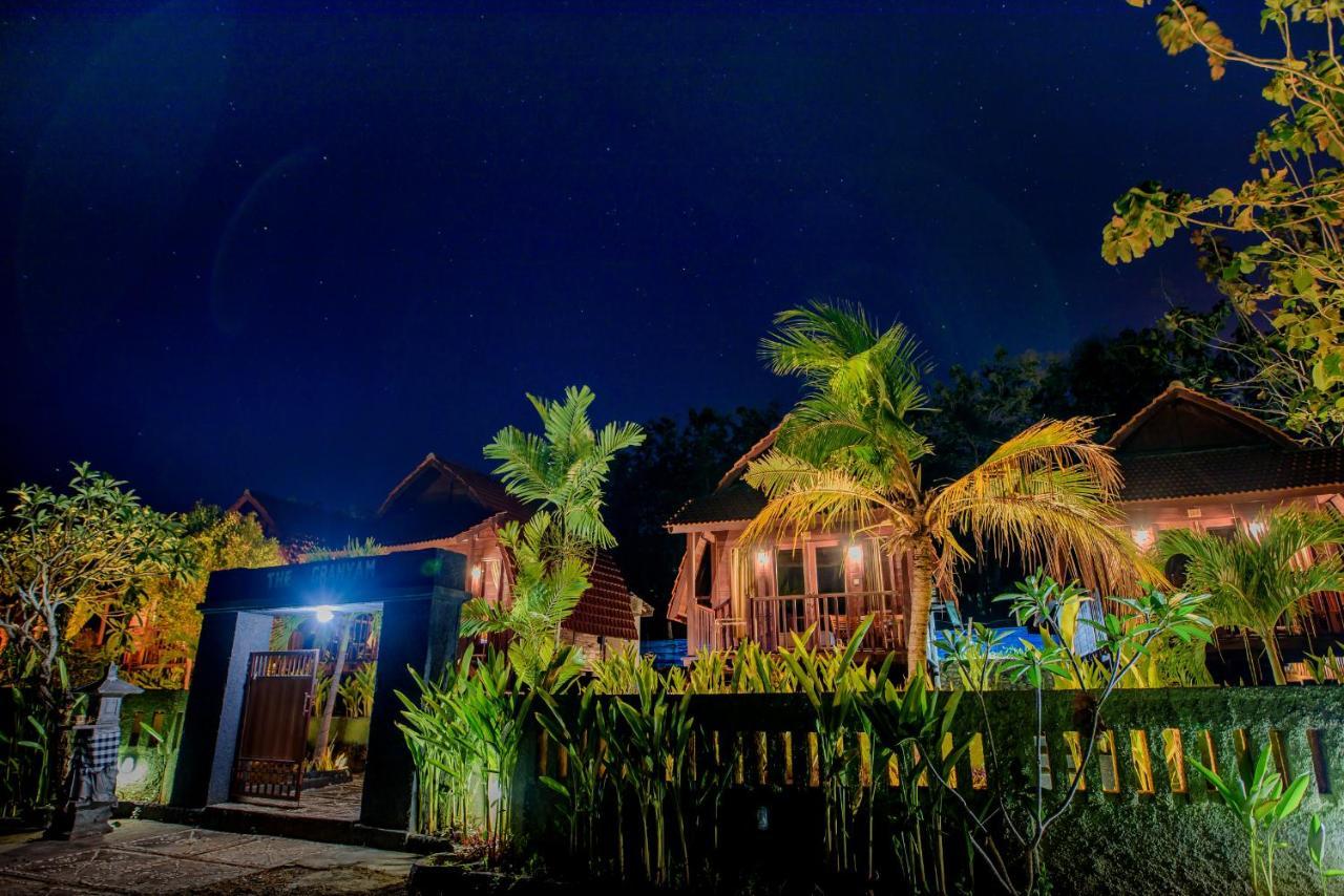The Granyam Garden Cottage Batununggul Экстерьер фото