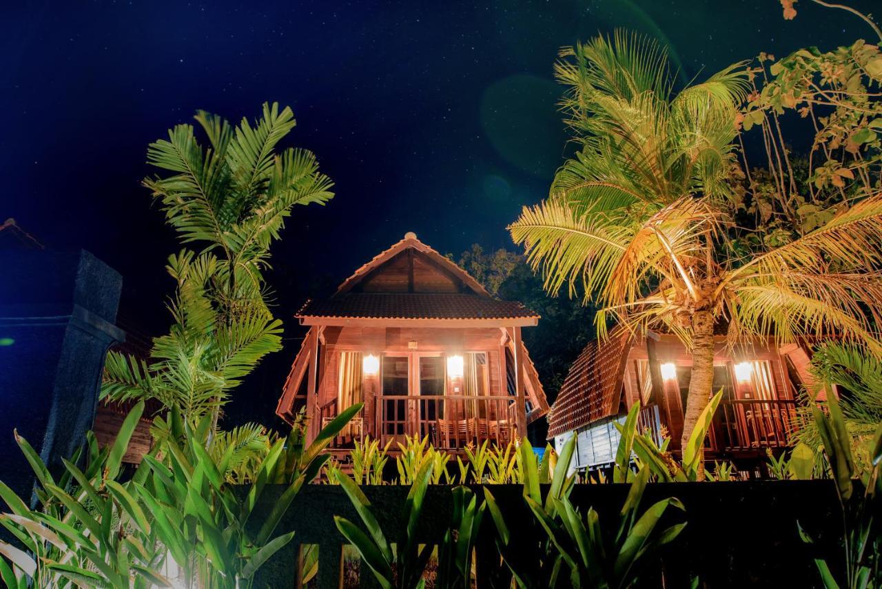 The Granyam Garden Cottage Batununggul Экстерьер фото