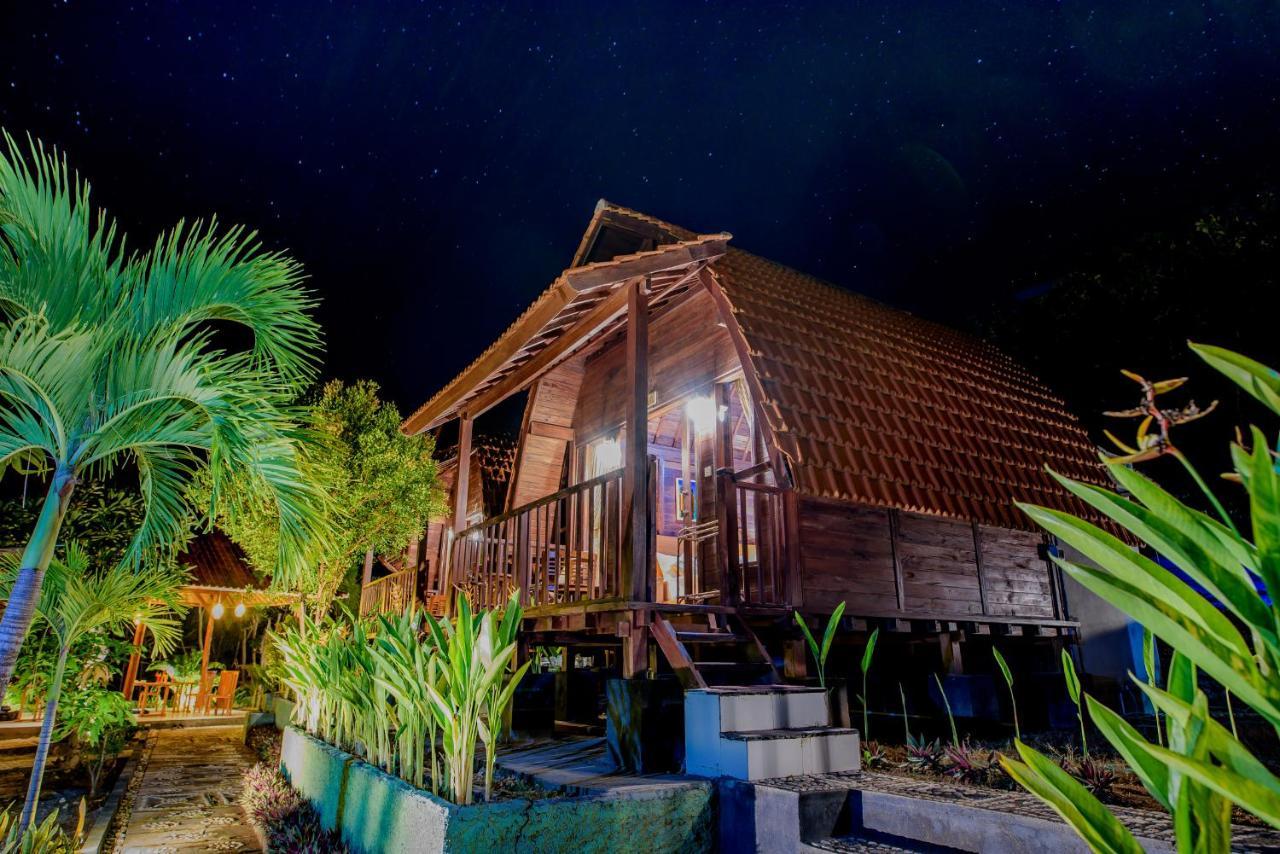 The Granyam Garden Cottage Batununggul Экстерьер фото